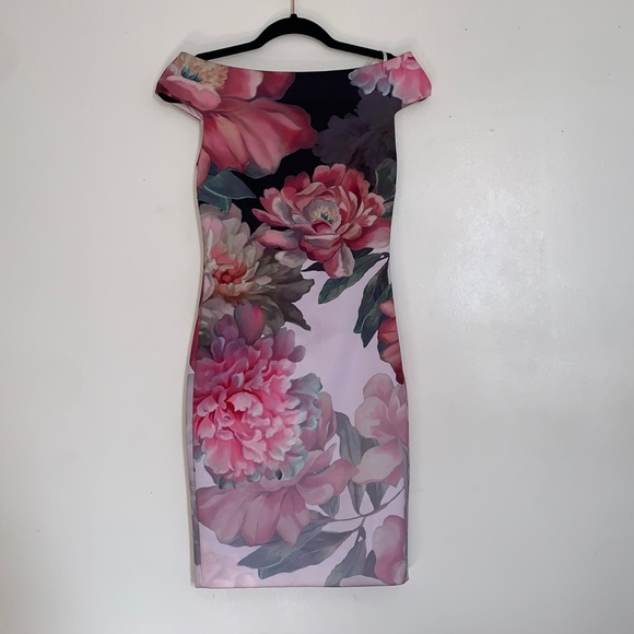 Stunning Ted Baker Off the Shoulder Dress - Picture 1 of 12